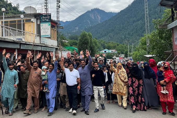 Azad Kashmir Election Unrest Deepens Pakistan’s Political Crisis